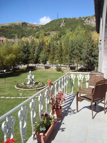 Фото номера Люкс &quot;Комфорт&quot; Санатории Jermuk Olympia Sanatorium г. Джермук 4