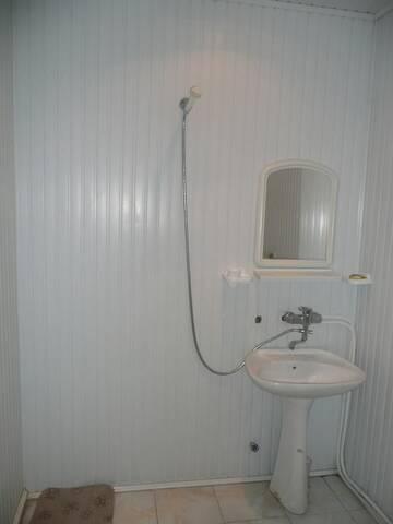 Фото номера Двухместный номер с 2 отдельными кроватями Отель Hotel Life г. Джермук 5