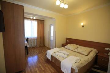 Фото номера Стандартный двухместный номер с 1 кроватью и видом на сад Отель Jermuk Ani Hotel г. Джермук 15