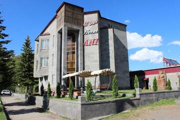 Фотографии Отель Jermuk Ani Hotel г. Джермук (Армения) №1 Фото Отель Jermuk Ani Hotel г. Джермук 1